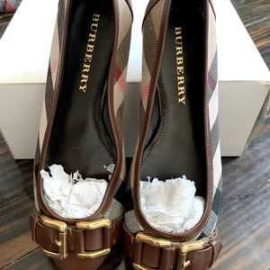 Burberry Flats